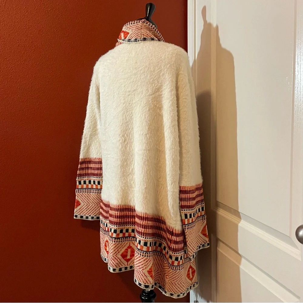 MaxSport Women’s NWT Ivory Boho Cabincore Tribal Fringe‎ Cardigan Shawl Sweater